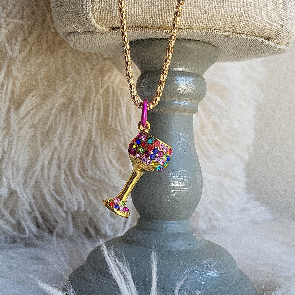 Rhinestone Wine Necklace NWOT - Picture 8 of 9